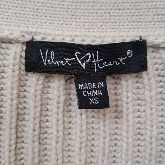 Velvet Heart Cardigan Sweater Womens XS V-neck Rib Knit Cropped 3 Button Gray - Picture 2 of 8